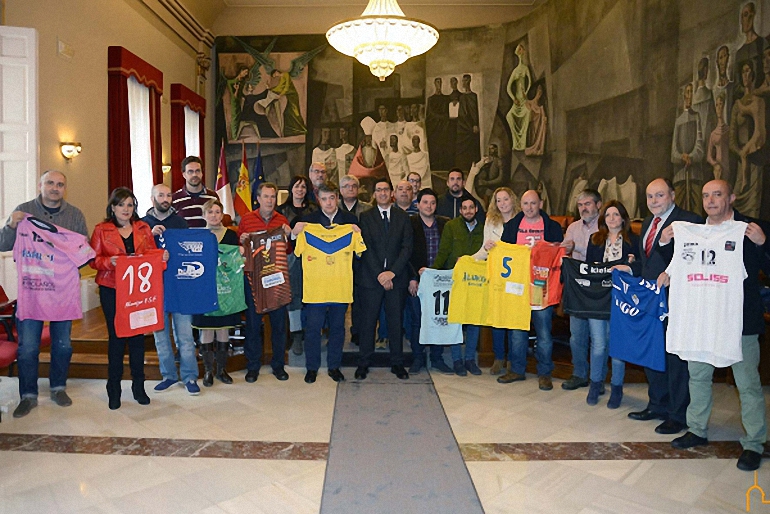 El FSF Almagro y el BM Bolaños entre los clubes deportivos provinciales de categoría nacional que firman el convenio de subvenciones con la Diputación Provincial