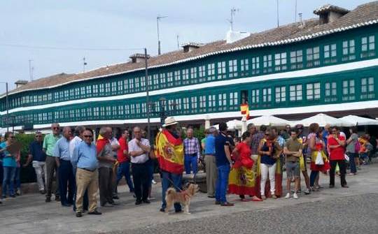 Concentración en Almagro por la Unidad de España